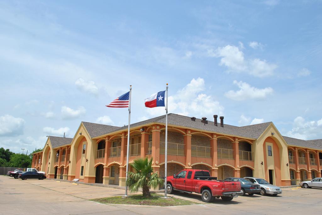 Executive Inn Brookshire Екстериор снимка