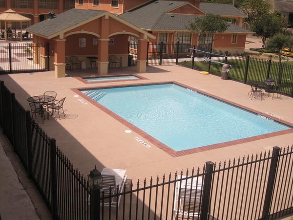 Executive Inn Brookshire Екстериор снимка